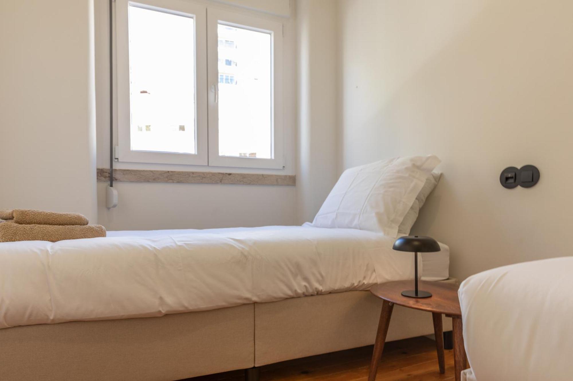 Alvalade 58 - Charming 2 Bedroom Apartment With Ac Near The Airport And City Center Lissabon Exterior foto